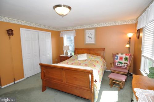 24854 Main St, Columbus NJ 08022-1339 exterior