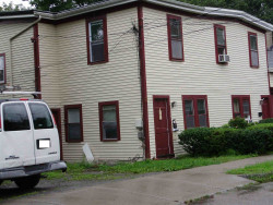 48 High St, Newton, MA 02461-1939