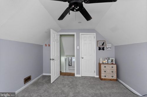 414 Morgan Ave, West Deptford NJ 08096-2818 exterior