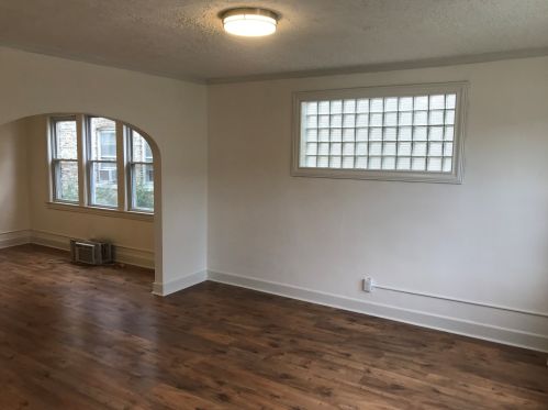 1427 Grv Ave, Forest View IL 60402-1766 exterior