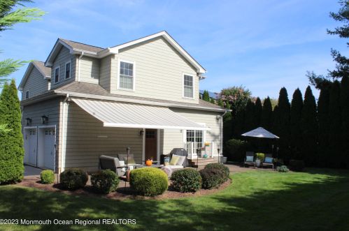 90 Lovett Ave, Little Silver NJ 07739-1403 exterior