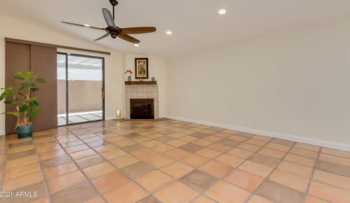 18620 44th Pl, Phoenix AZ 85050-6833 exterior