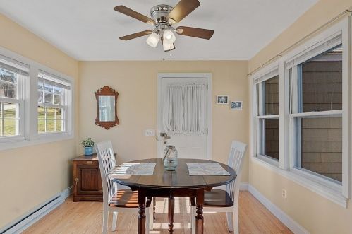 14 Meadow Ln, Worcester MA  01602-1604 exterior