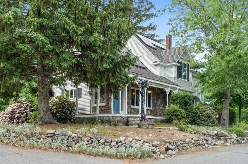 17 James St, Lawrence MA exterior