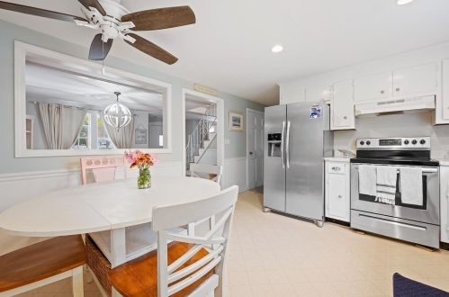 259 Cordaville Rd, Southborough MA 01772-2085 exterior