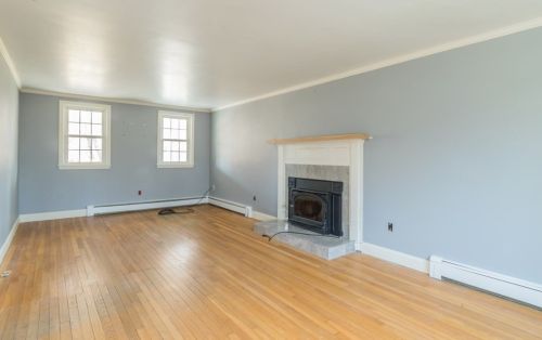 61 Heather Dr, Plymouth MA 02360-1516 exterior