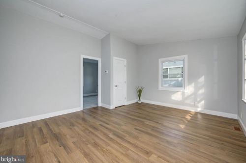 213 Florence Ave, West Deptford NJ  08093-2025 exterior