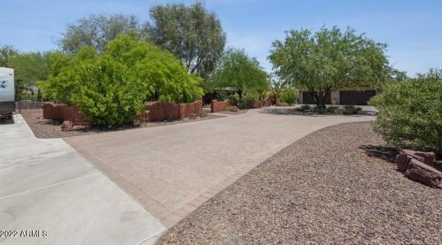 38833 29th Ave, Phoenix, AZ 85086-7289