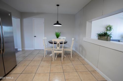 3117 65th Ave, Phoenix AZ 85033-5215 exterior