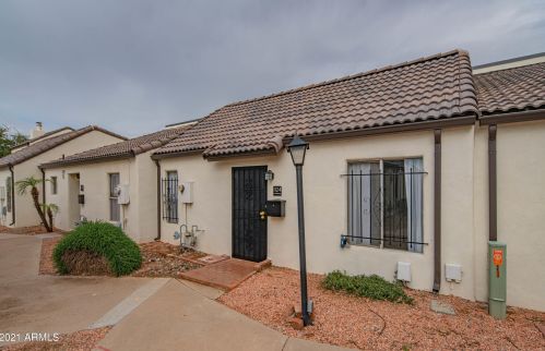 1124 Belmont Ave, Phoenix AZ 85051-6765 exterior