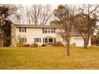 133 Peavey Ln, Orono MN  55391-1522 exterior