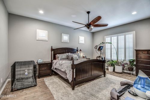 7911 30th Way, Phoenix AZ 85016-8927 exterior