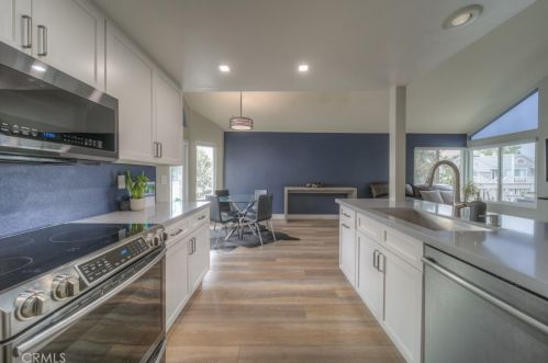 57 Remington, Irvine CA  92620-5730 exterior