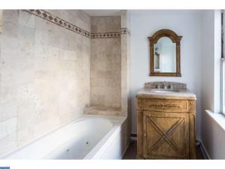 41 Wildey St, Philadelphia PA  19123-1723 exterior