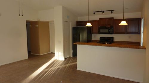 7026 42nd St, Phoenix AZ 85050-3773 exterior