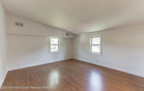 720 Carter Ave, West Deptford NJ  08096-1468 exterior