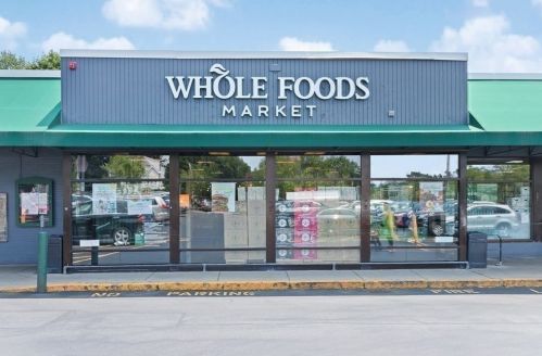 1244 Beacon St, Newton MA 02468-1717 exterior