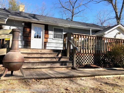 46 Butterfly Rd, Jackson Twp NJ 08527-5137 exterior