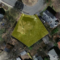 386 Wolcott St, Newton MA 02466-1533 aerial view
