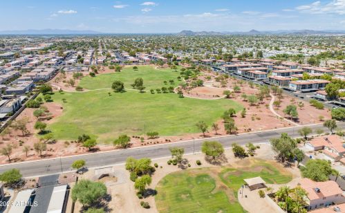 17416 13th St, Phoenix AZ  85022-2075 exterior