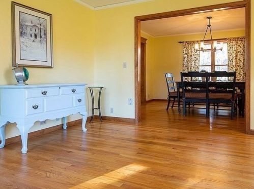 25 Mockingbird Ln, Montgomery MA 01085-1700 exterior