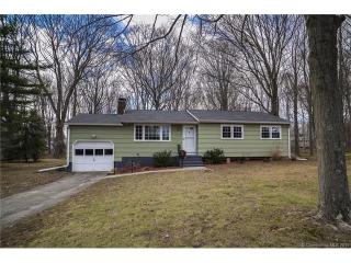 47 Long Hill Rd, Clinton, CT 06413-1840