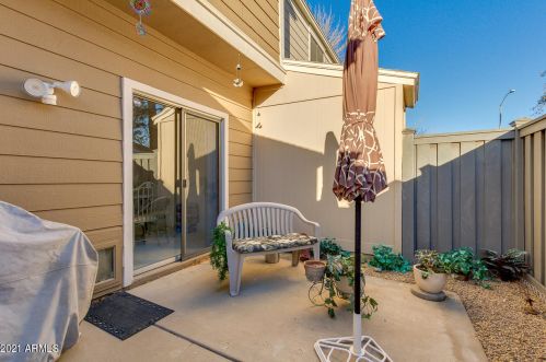 18804 33rd Dr, Phoenix, AZ 85027-4887