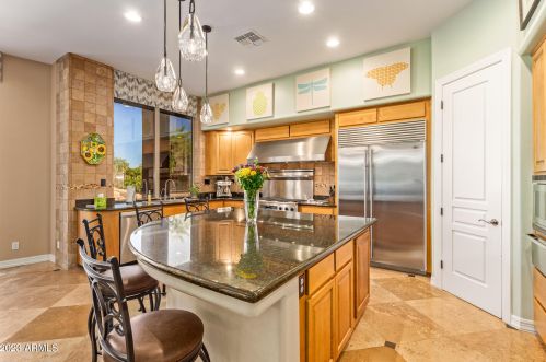 22843 54th St, Phoenix AZ  85054-7199 exterior