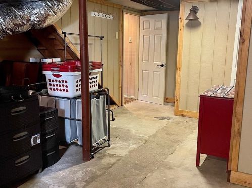 2 Weybossett St, Methuen MA exterior