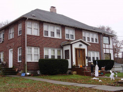 48 Winchester Rd, Newton, MA 02458-1985