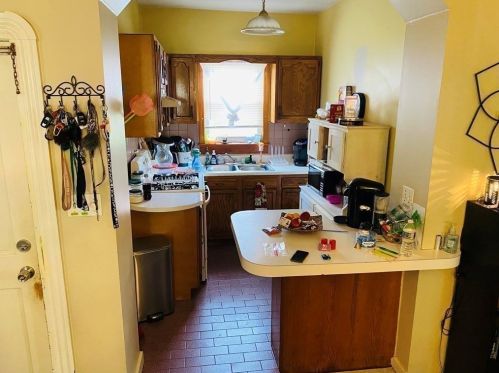 59 Briggs St, New Bedford MA 02740-3203 exterior