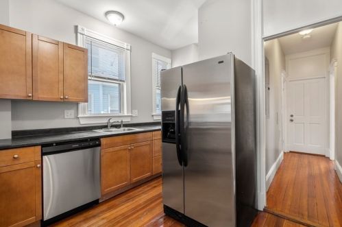 50 Library St, Chelsea MA 02150-2908 exterior