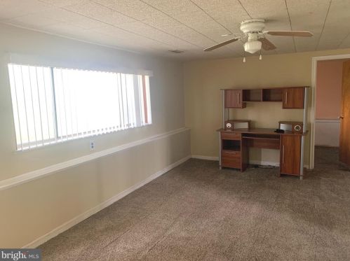 197 Lincoln Ave, West Deptford NJ 08066-1136 exterior