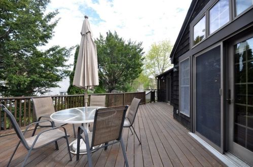 15 Rdg St, Arlington MA 02474-1705 exterior