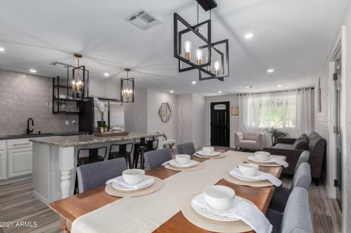 7202 Coolidge St, Phoenix AZ  85033-1429 exterior