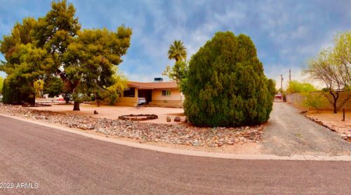 15615 40th Pl, Phoenix, AZ 85032-4101