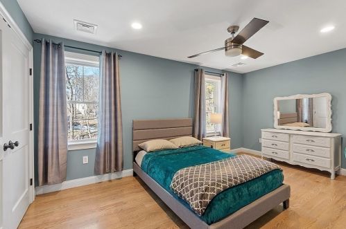 10 Bliss Rd, North Reading MA exterior