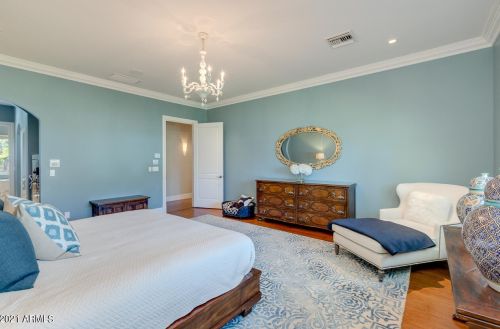 5621 Calle Camelia, Phoenix AZ 85018-4617 exterior