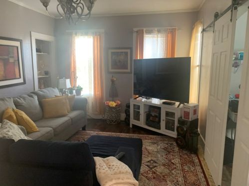 33 Vernon St, Worcester MA 01610-1919 exterior