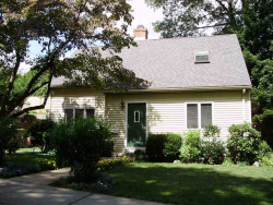 9 Kensington Ave, Newton, MA 02465-1313