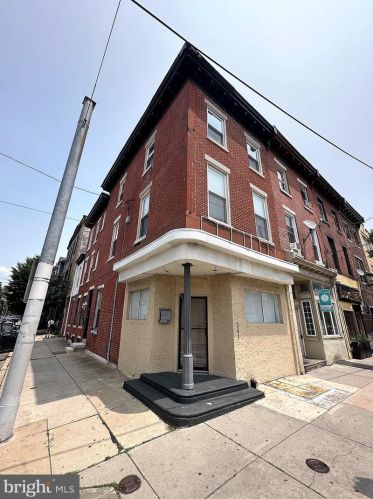 341 Girard Ave, Philadelphia, PA 19123-1530