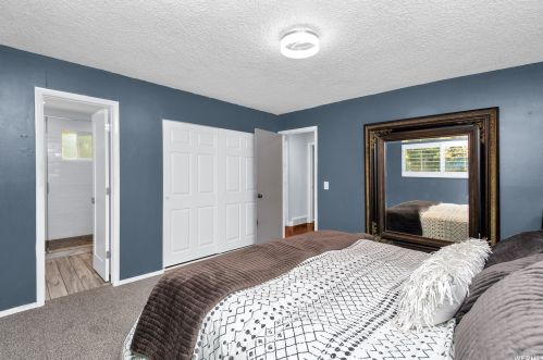 1716 Paulista Way, Sandy UT 84093-6847 exterior