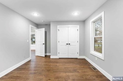 628 Knickerbocker Rd, Cresskill NJ  07626-1023 exterior