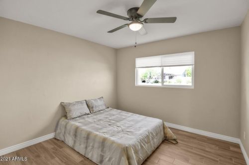 1841 Crittenden Ln, Phoenix AZ 85016-7453 exterior