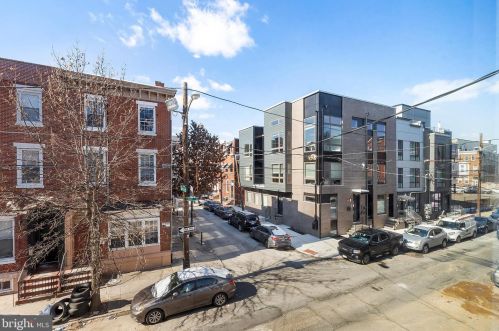 917 15th St, Philadelphia PA 19146-2230 exterior