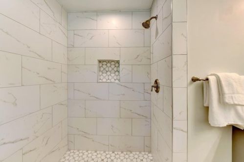 2349 Leisure Lk Dr, Atlanta GA 30338-5319 exterior