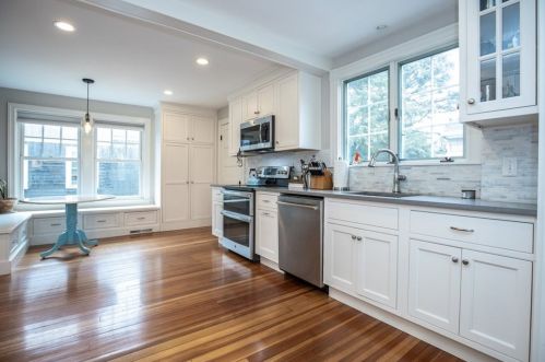 28 Pickett St, Beverly MA 01915-3441 exterior