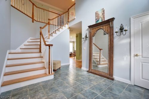 67 Coventry Way, Skyline Lakes, NJ 07456-2747