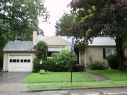 192 Concord St, Newton, MA 02462-1314