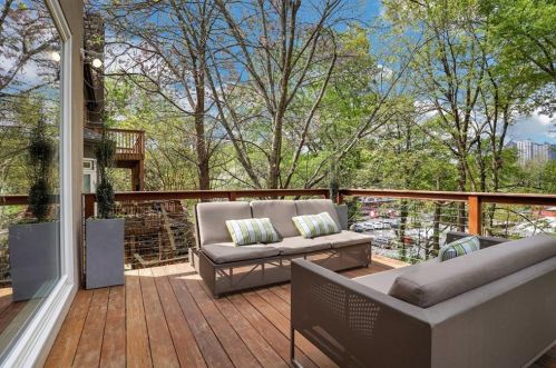 17 Highland Park Ln, Atlanta GA 30306-3447 exterior